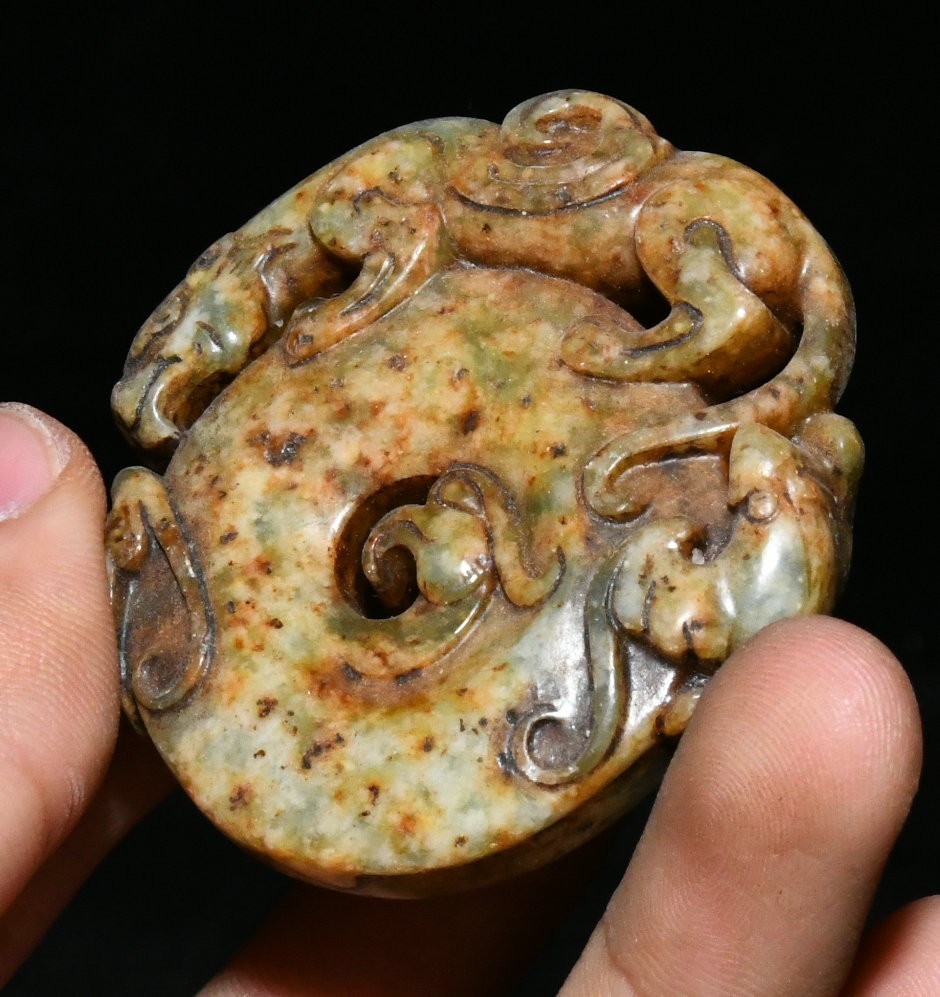 2" Hongshan Culture Old Jade Carve Dragon Loong Beast Yubi Yu Bi Amulet Pendant