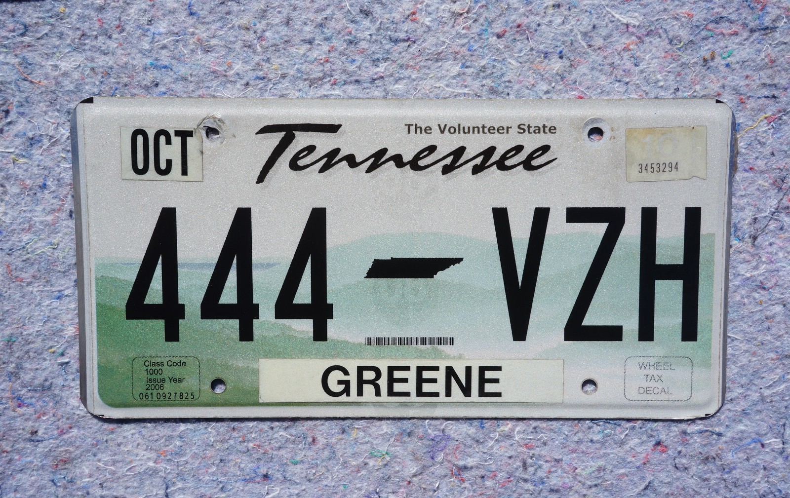 2010 TENNESSEE License Plate