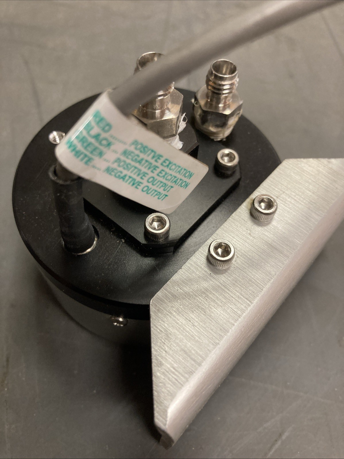 SETRA Systems Pressure Transducer 2391500LD1F2C029NN 0-500PA | U.S.A. SELLER