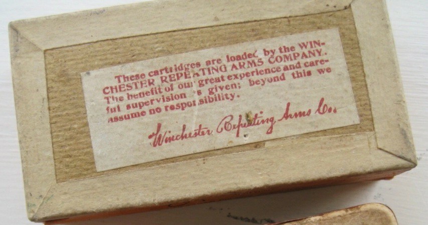 1898-1899 WINCHESTER .32 SMITH & WESSON SOLID HEAD CENTRAL FIRE AMMO BOX ANTIQUE