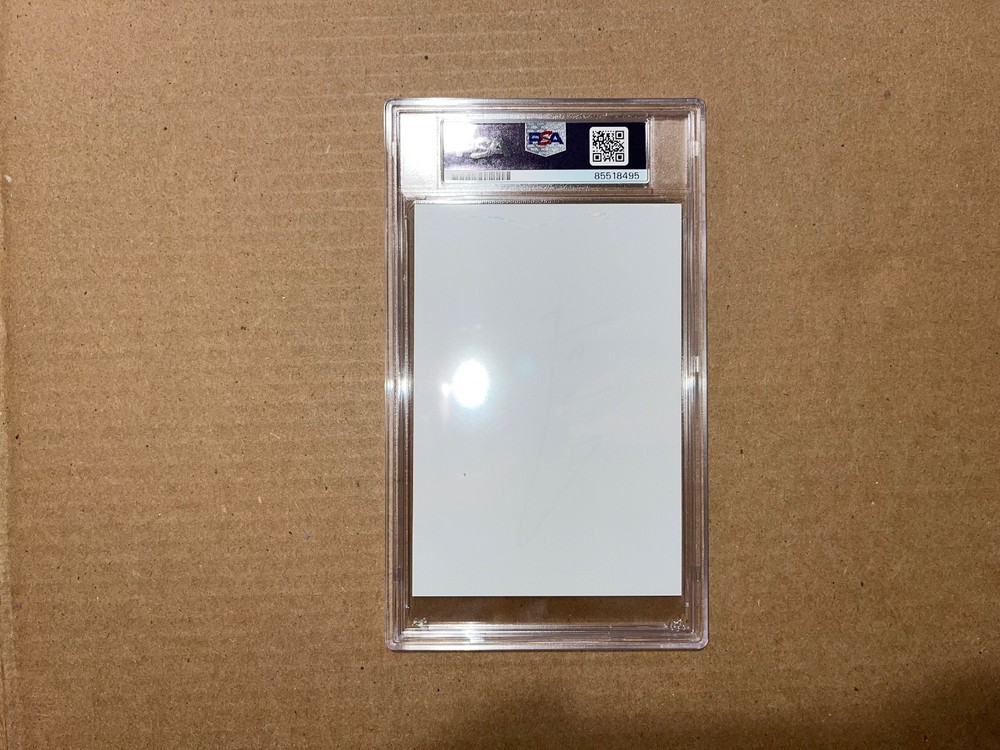 Billie Eilish Signed Autographed PSA/DNA Slab Slabbed Encapsulated Autograph