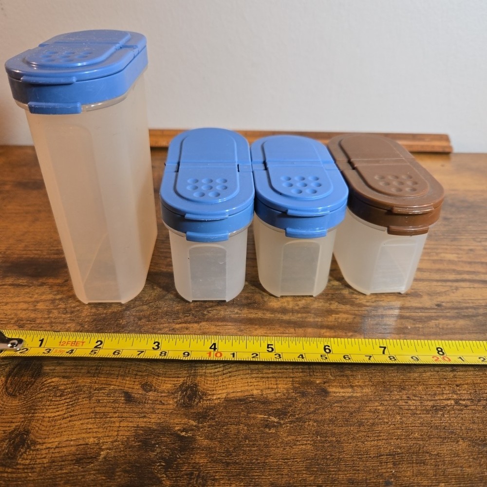Vintage Tupperware 4 Tupperware Modular Mates Spice Shaker Containers