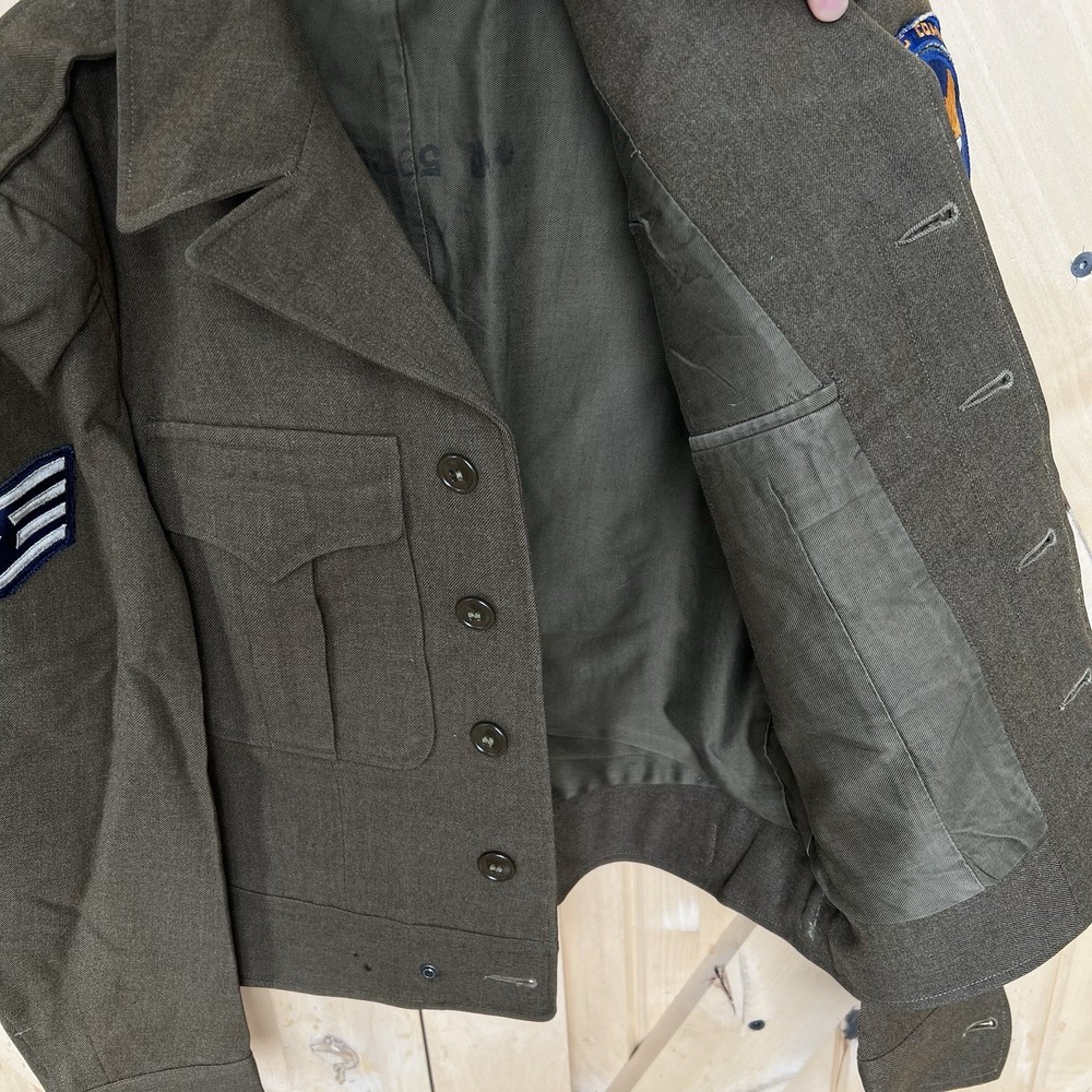 VTG 1946 Post WWII Era US AAF Wool Jacket 36R - Training Command/E5 Rank Patches