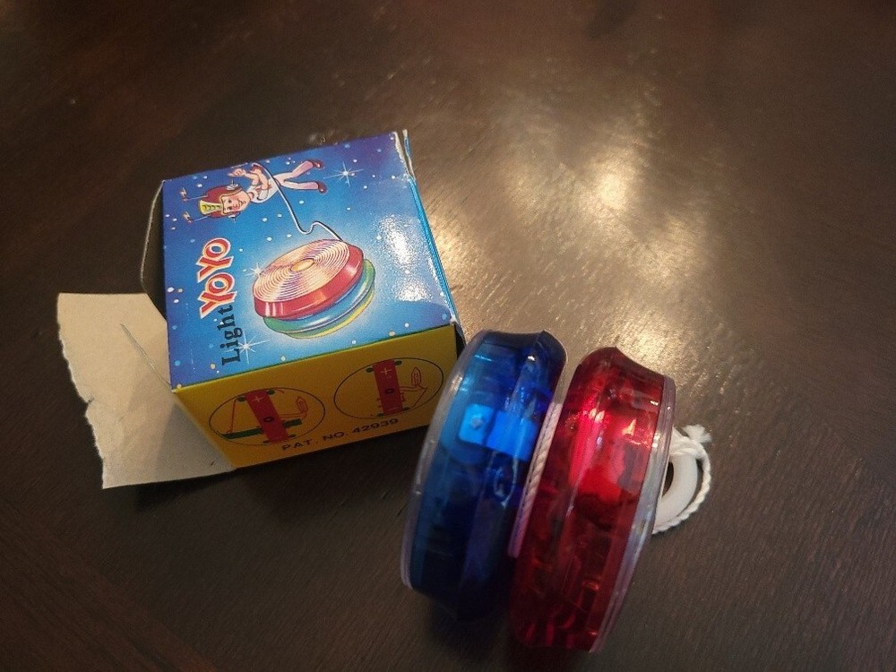 Vintage Light YoYo NOS