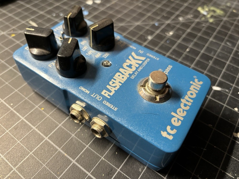 TC Electronic Flashback Delay and Looper Guitar Pedal Works