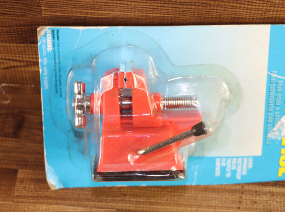 X-ACTO Mini Vacuum Vise X73700