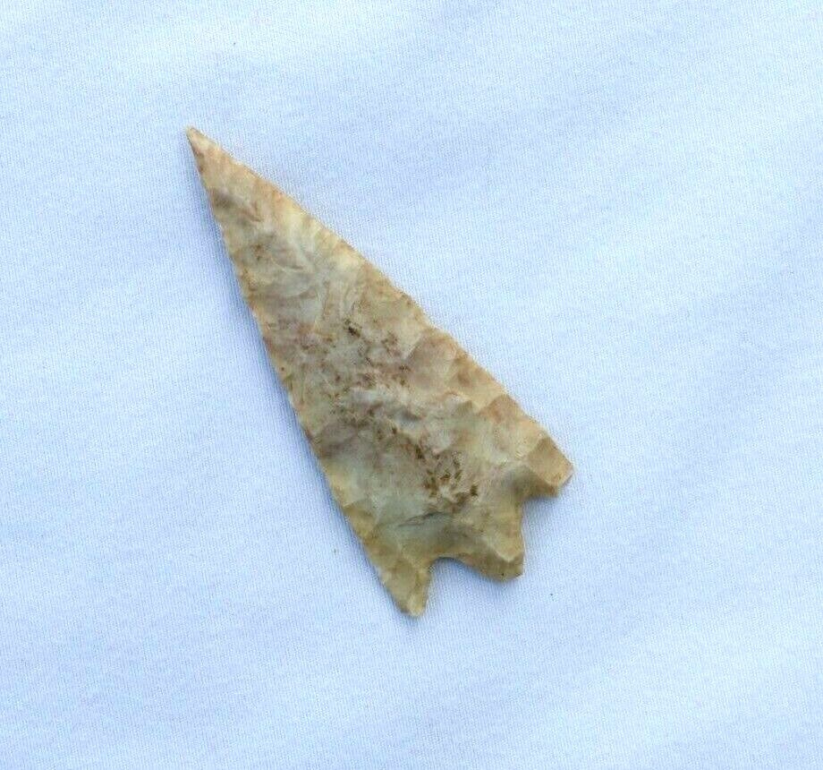 SAHARA NEOLITHIC MULTI-COLORED SPECKLED POINT