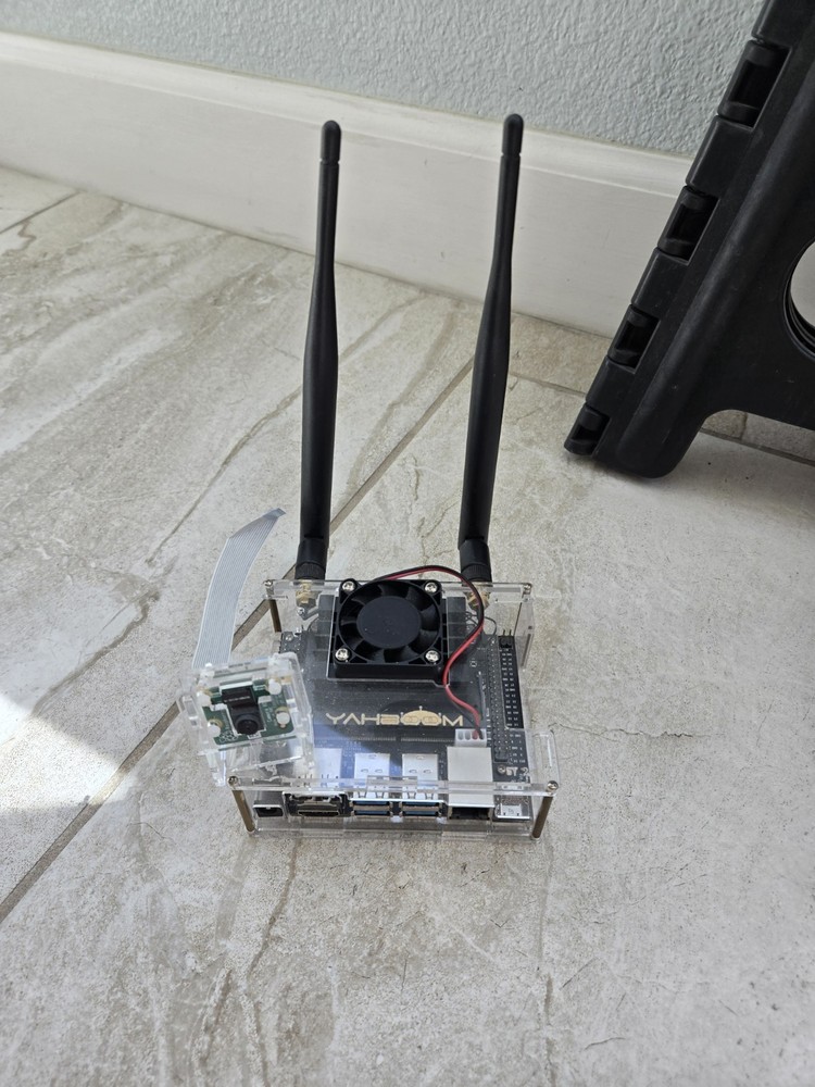 JETSON NANO-4GB Developer Kit with camera Case&wifi_antenna