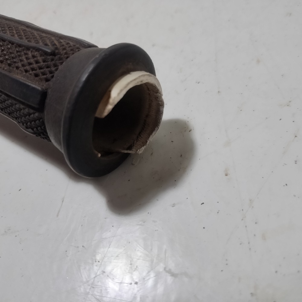 1993 Suzuki VX800 Right Handlebar Kill Switch Throttle Cables