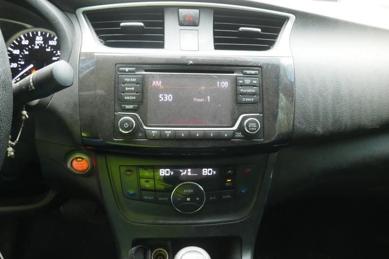 SENTRA 2018 Jack 2009027