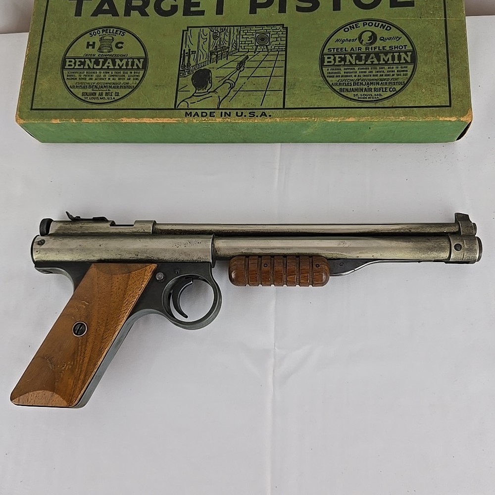 Benjamin Super Single Shot Target Pistol #132 Untested