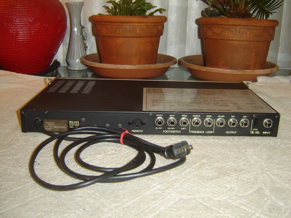 Ibanez DMD2000, Digital Delay, Vintage Rack