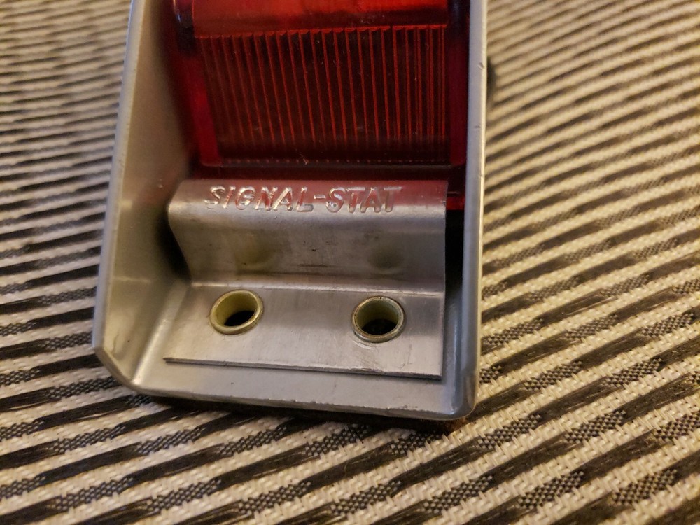 Vintage Signal Stat 1101 The Guardian Rectangular Marker Light