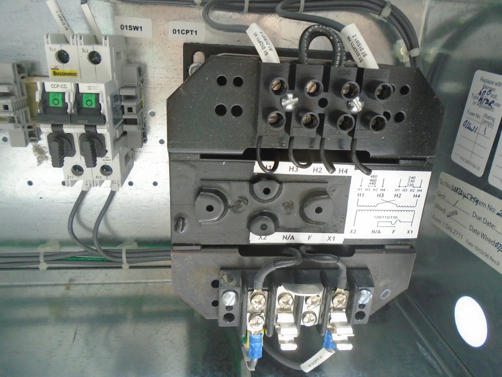 SIEMENS MT0500A TRANSFORMER w/SUPERIOR INTERLOCK S1059001PBL ELECTRIC SWITCH