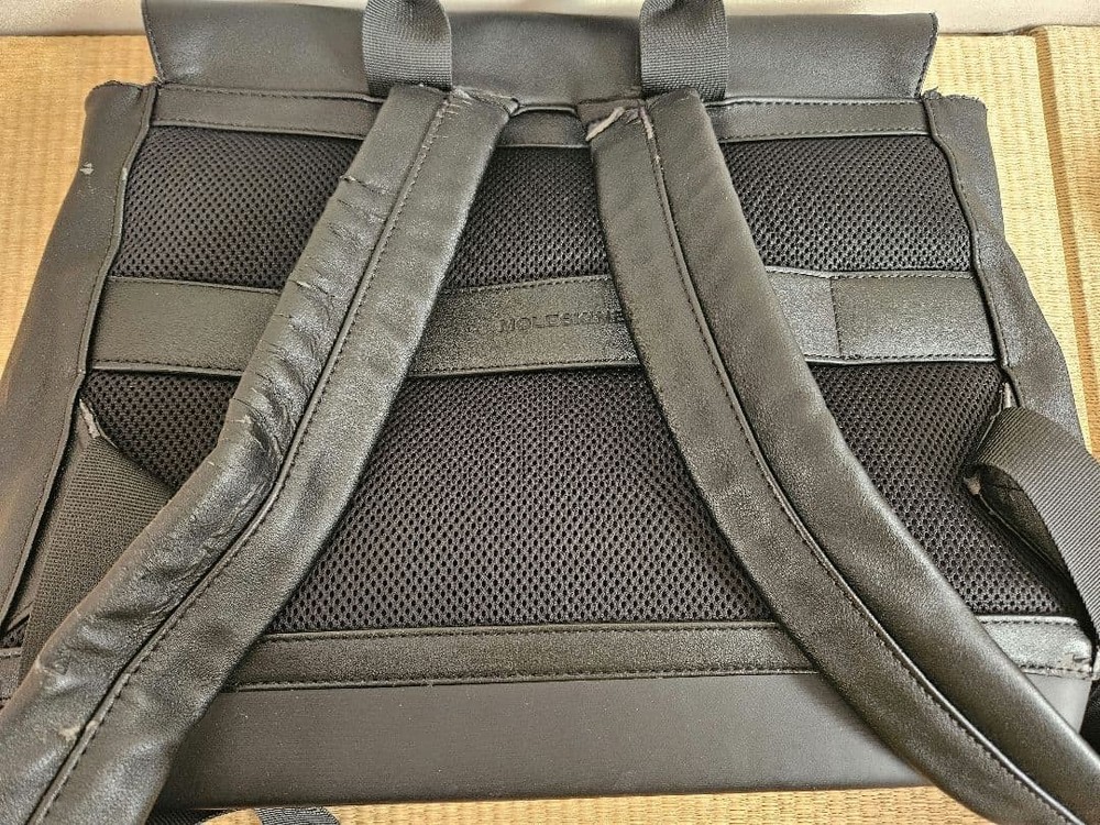 moleskine horizontal backpack
