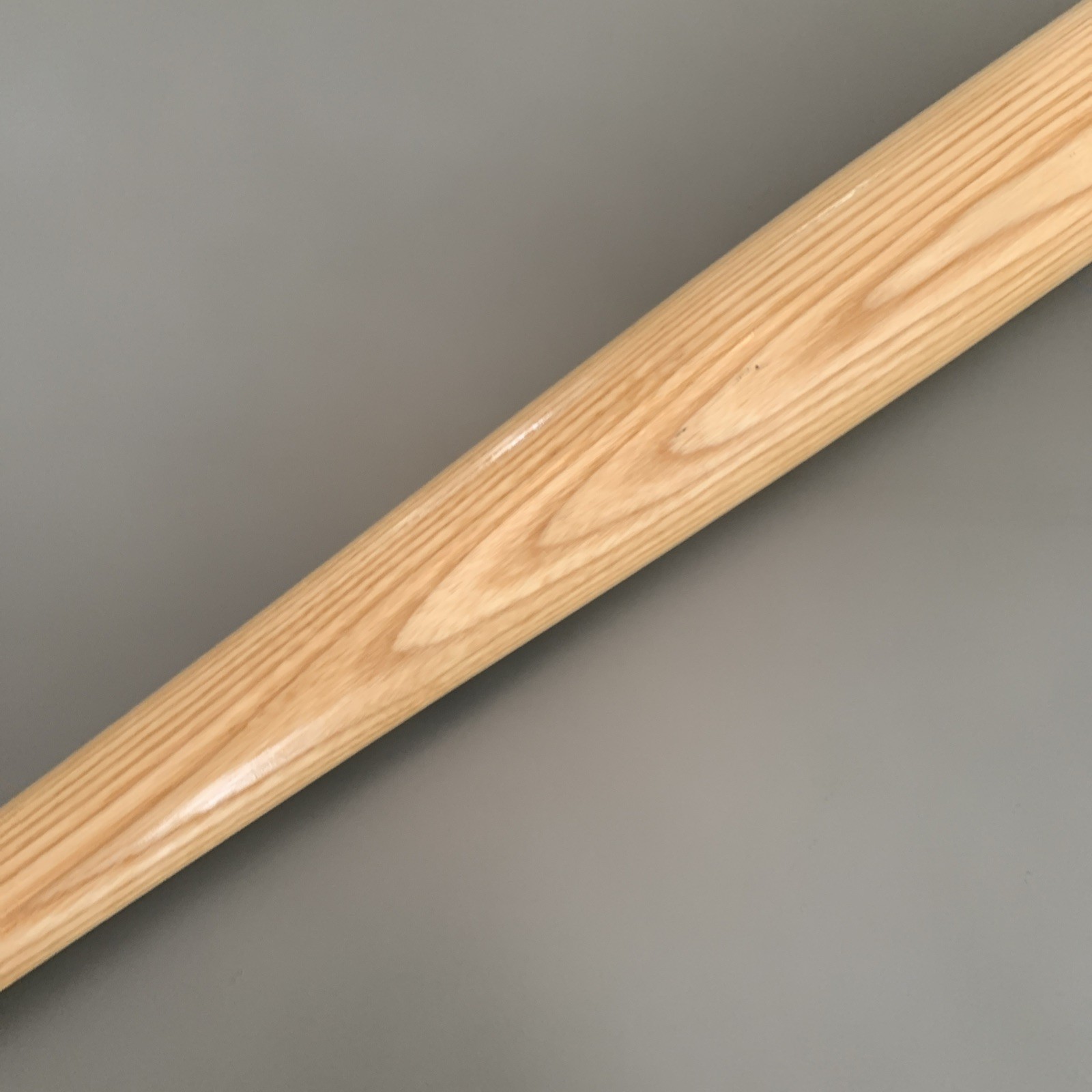 Louisville Slugger 125 Wood Bat Model C271 PRO STOCK 33" ~ 32 oz.