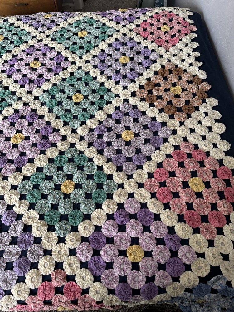 OLD Yo-Yo Quilt 76 X 72 Bedspread