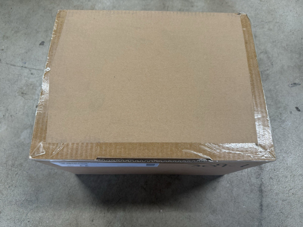 Axis T91D67 Pole Mount 5801-711 New In Box