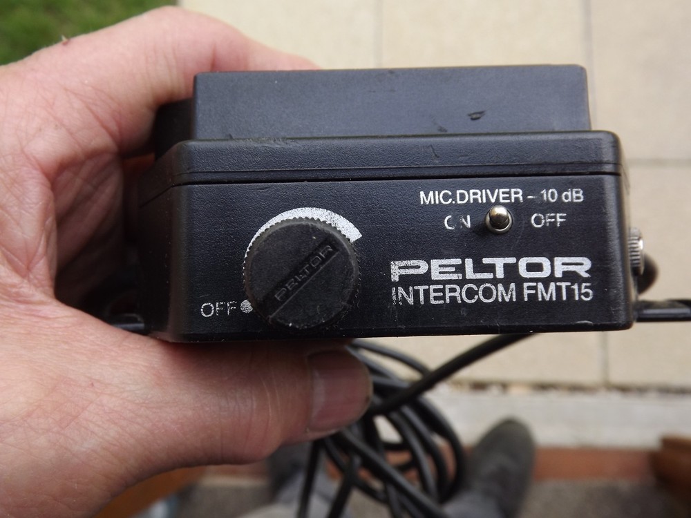 Peltor Intercom FMT15 BATTERY COVER MISSING