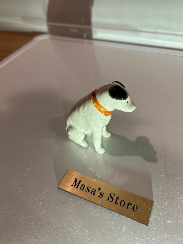 Victor Nipper Ceramic figurine from Jpan