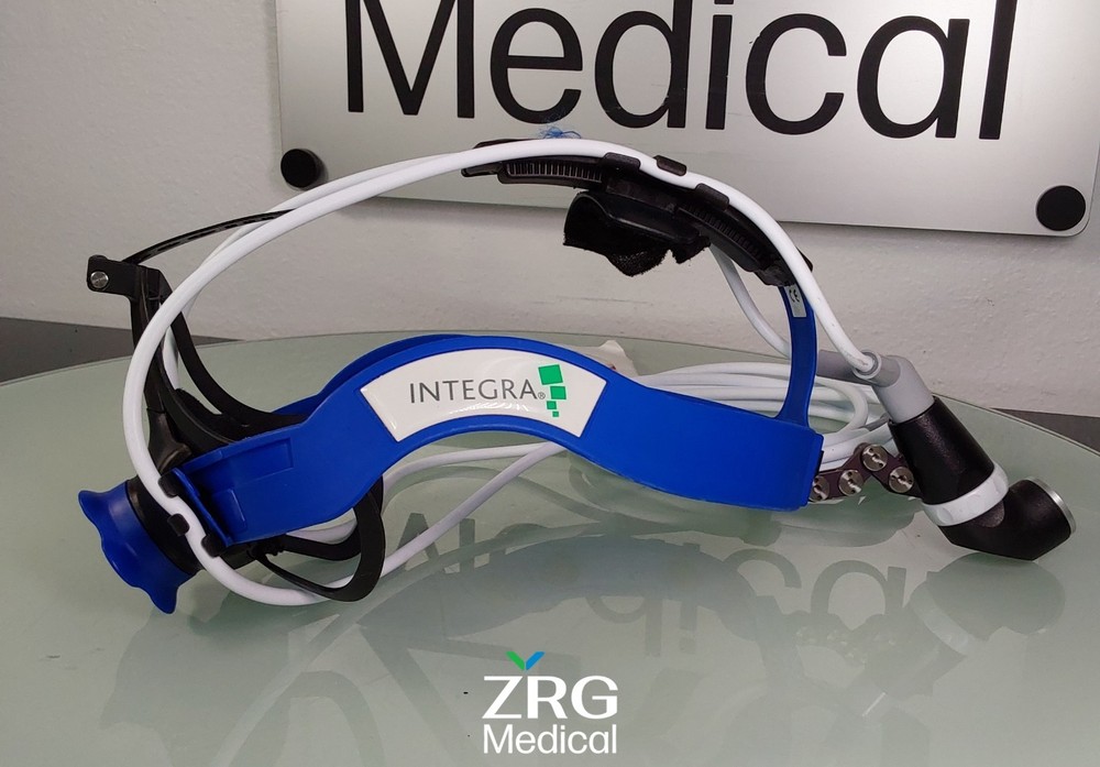 Integra Luxtec UltraLite Pro Headlight