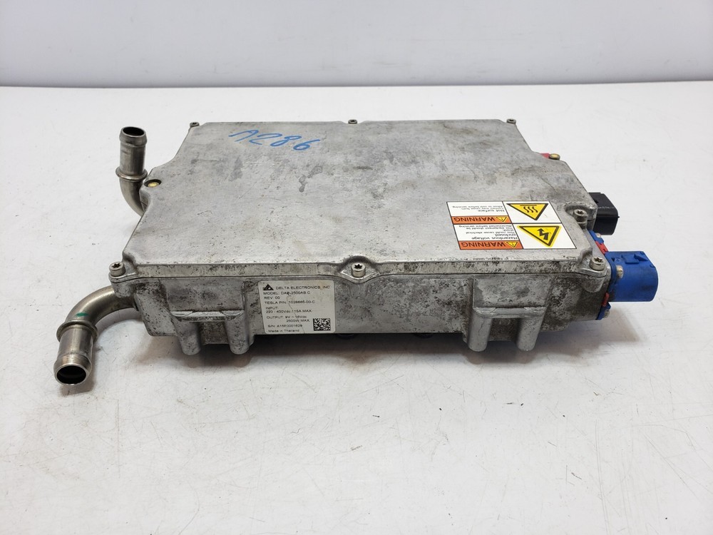 ✅ 12-16 OEM Tesla Model S DC-DC Converter Module Unit DELTA 2.5kW