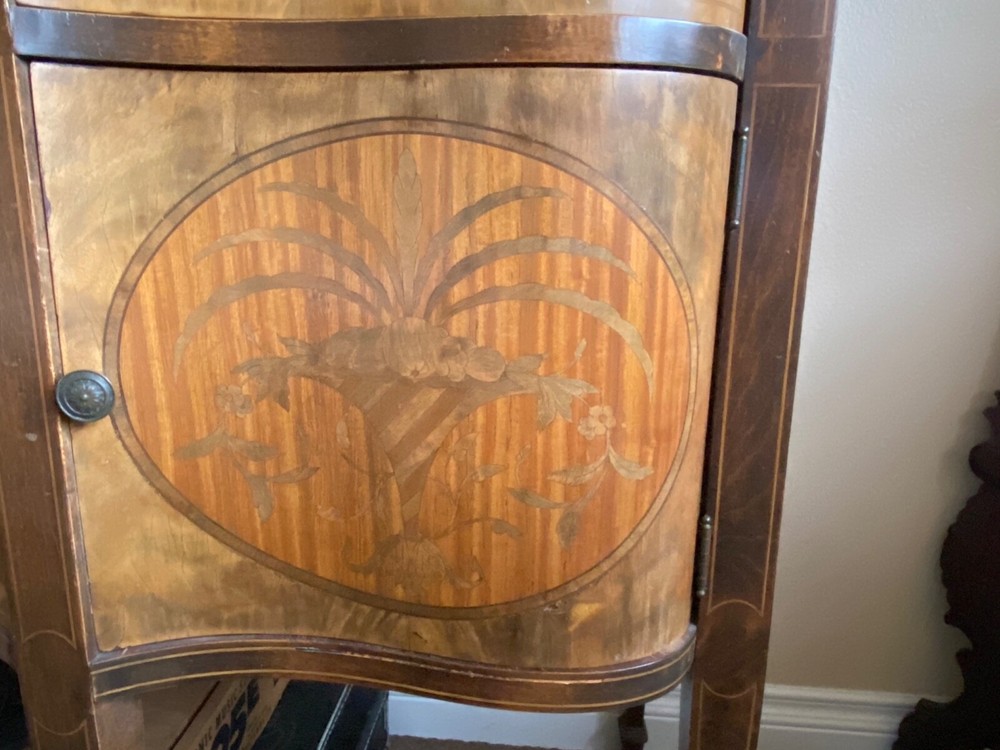 Early 1900s buffet or sideboard