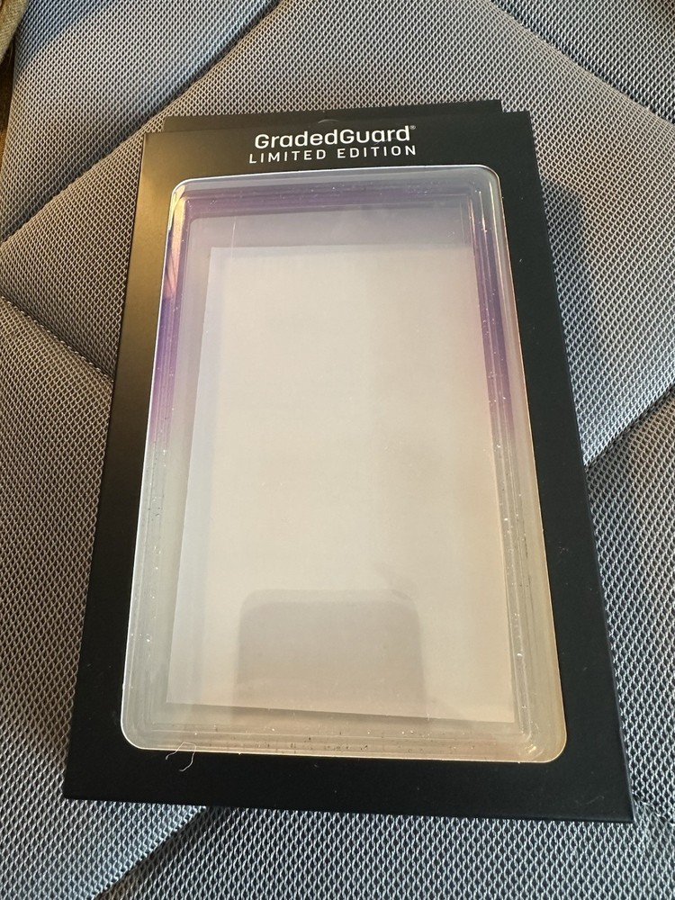 Gradedguard Grape BGS