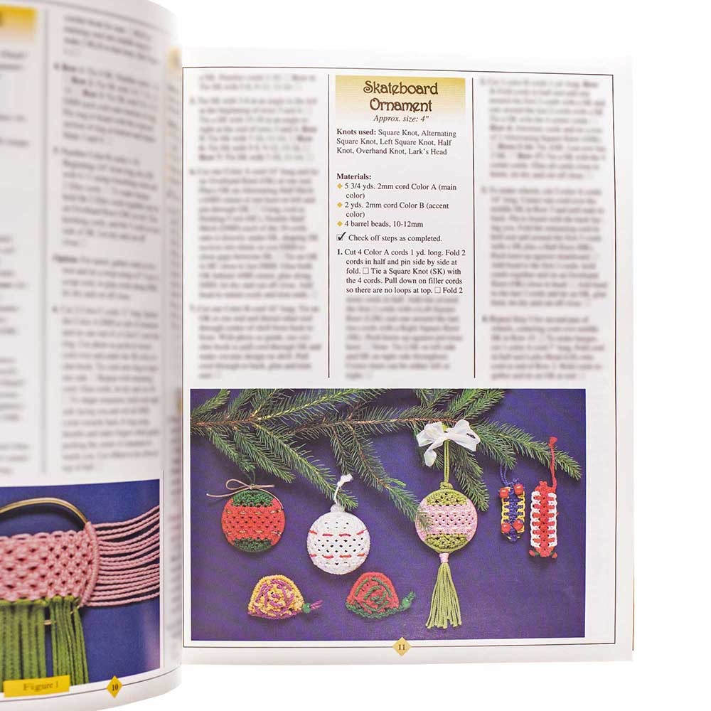 A Macramé Christmas Project Book  Quality Craft Instructions