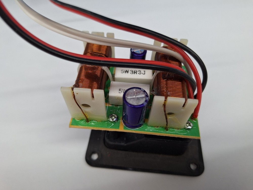 Jamo S60 CEN speaker Crossover