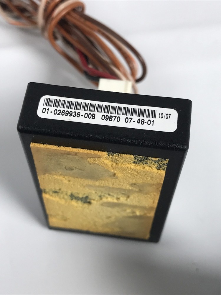 2 Whelen ULF22 LED Flasher