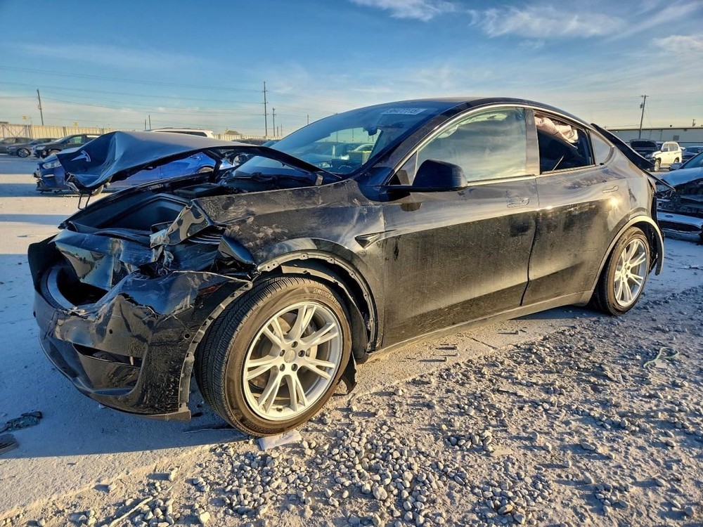 TESLA Y 2021 Camera/Projector 368057