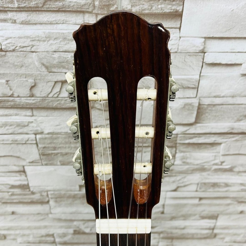 Zen-On Vintage Classical Guitar With Hard Case