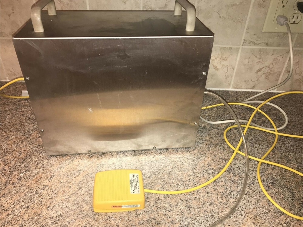 SDSI POWDER PIPETTER CONTROL UNIT VACUUM PUMP DOA 2300A