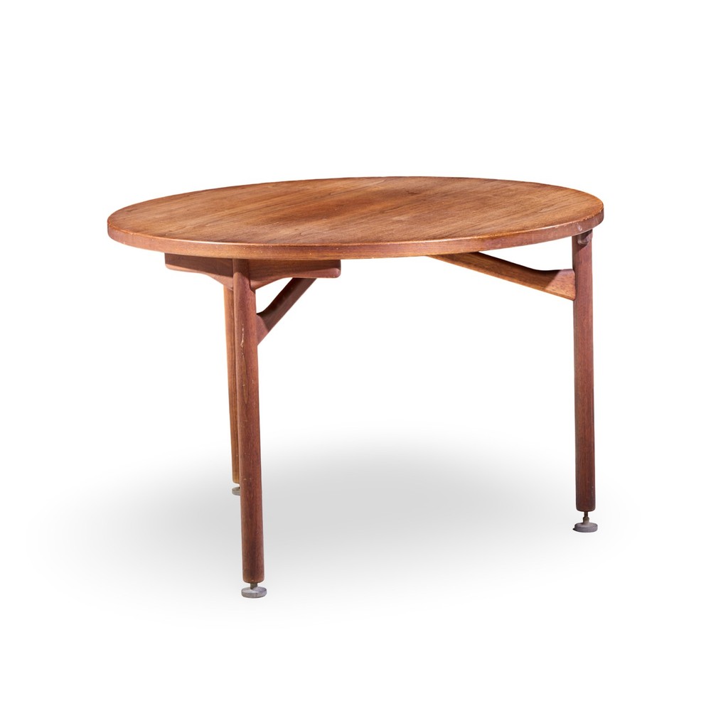 Jens Risom Mid Century Round Walnut Dining Table
