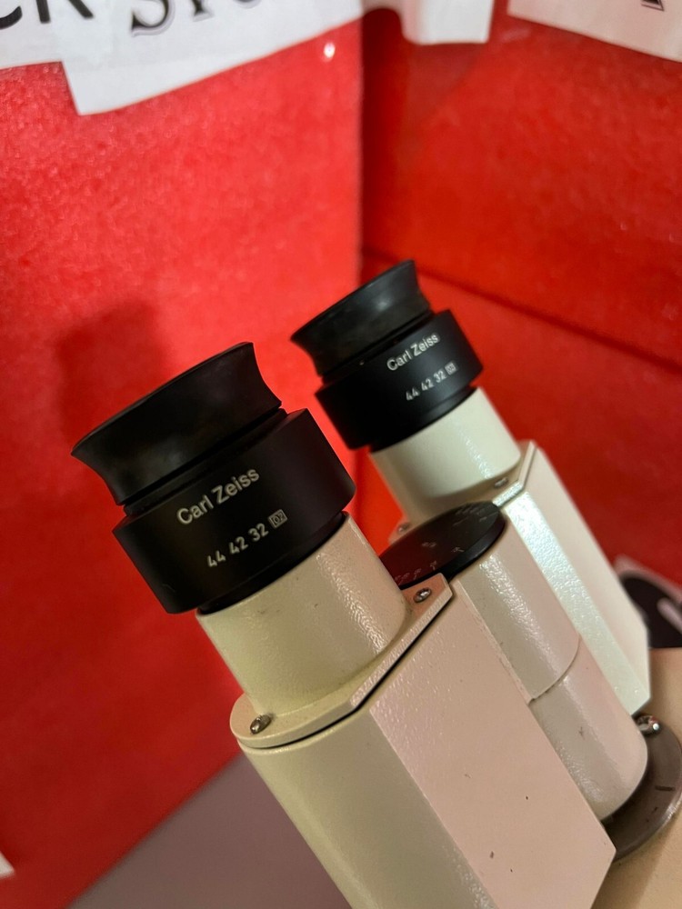 Zeiss Axiovert S100 Inverted Contrast Fluorescence Microscope with 2 Objectives