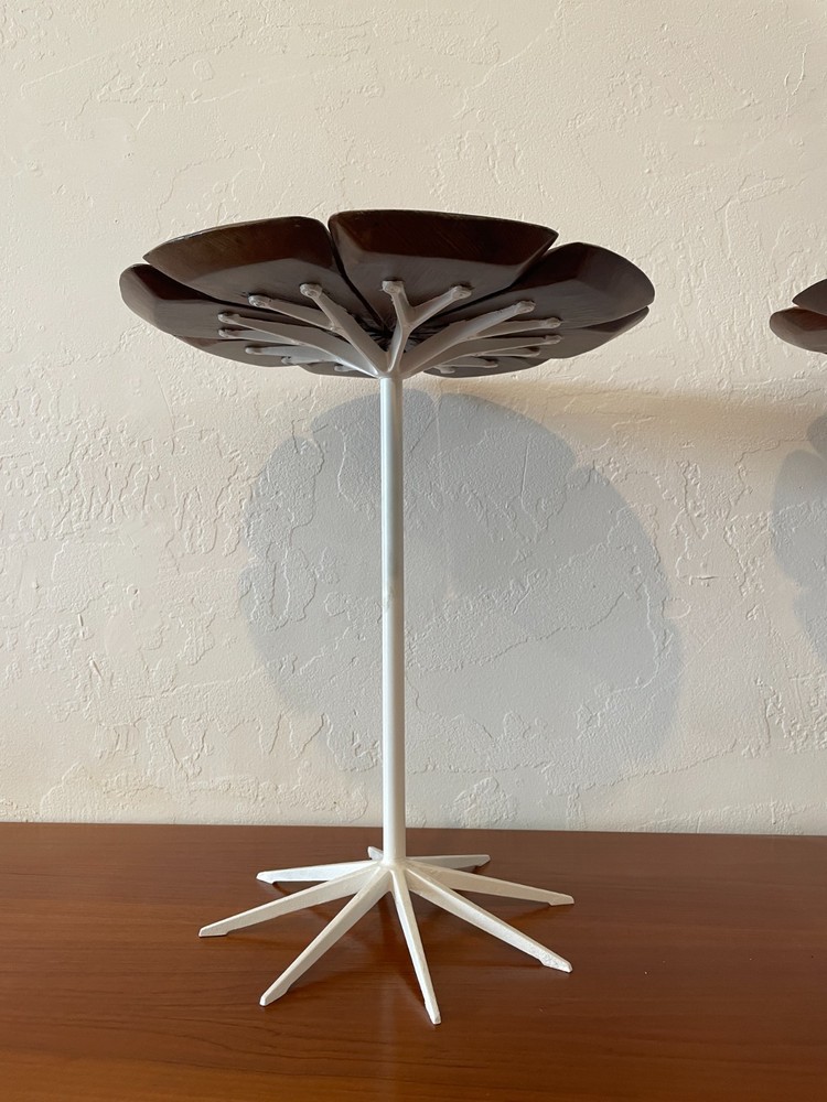 Schultz Petal End Table for Knoll