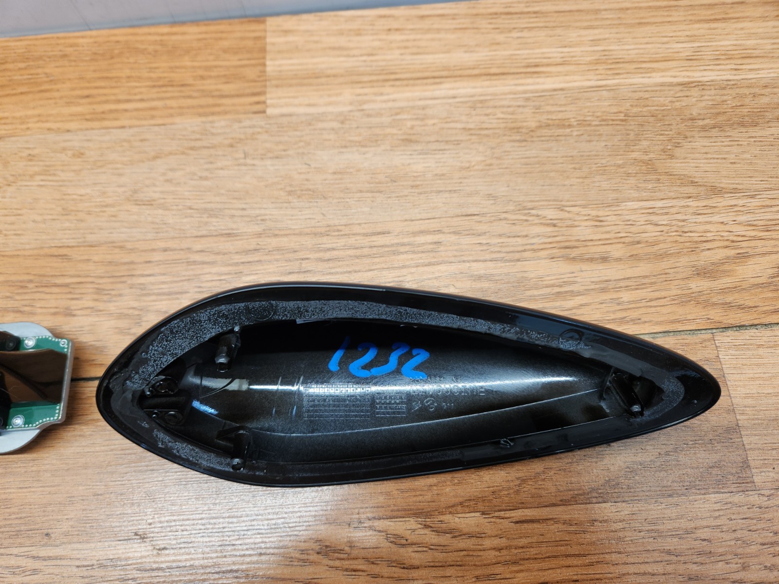 ✅OEM BMW G01 G02 G12 G30 F90 Roof Shark Radio Antenna Module Unit w/Module Black