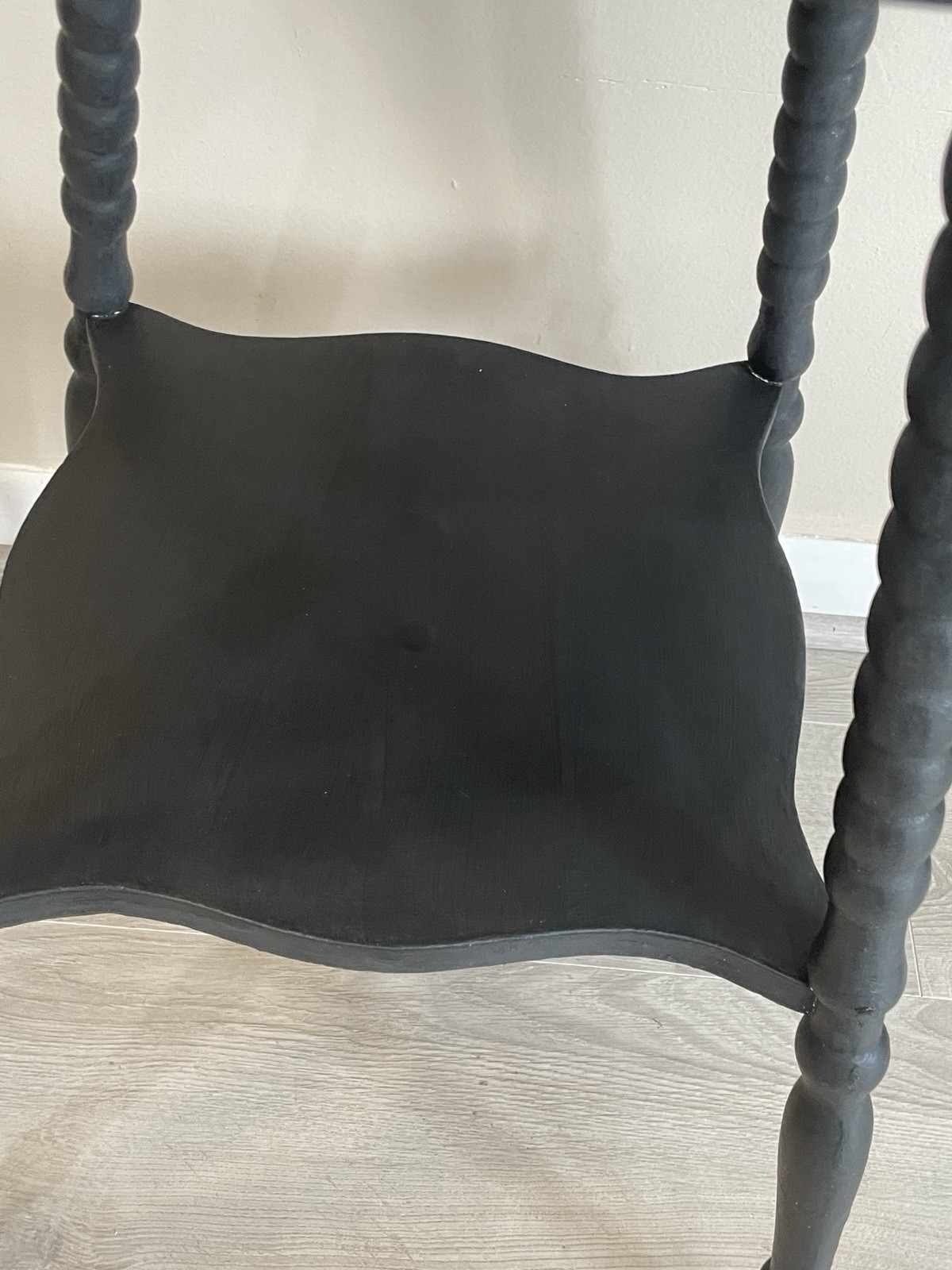 Antique Vintage Victorian Parlor Wooden Glass Ball And Claw Feet Side End Table