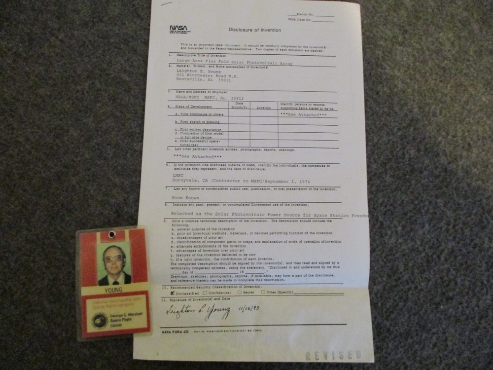 NASA MSFC SOLAR ARRAY TECHNOLOGY ZERO GRAVITY PHOTOS + CERT (ISS & HUBBLE)-1970s