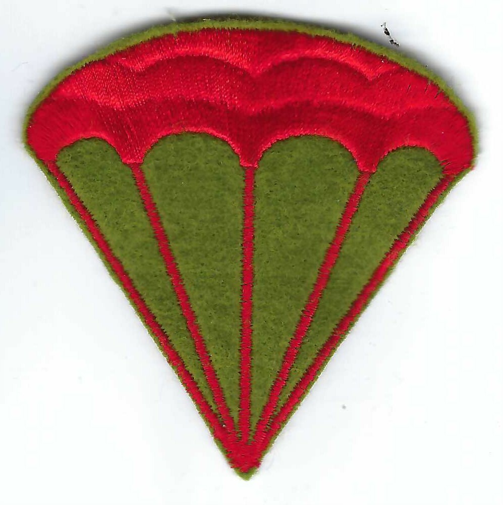 WWII USMC Para / Parachute Sleeve patch cut to parachute shape c7404