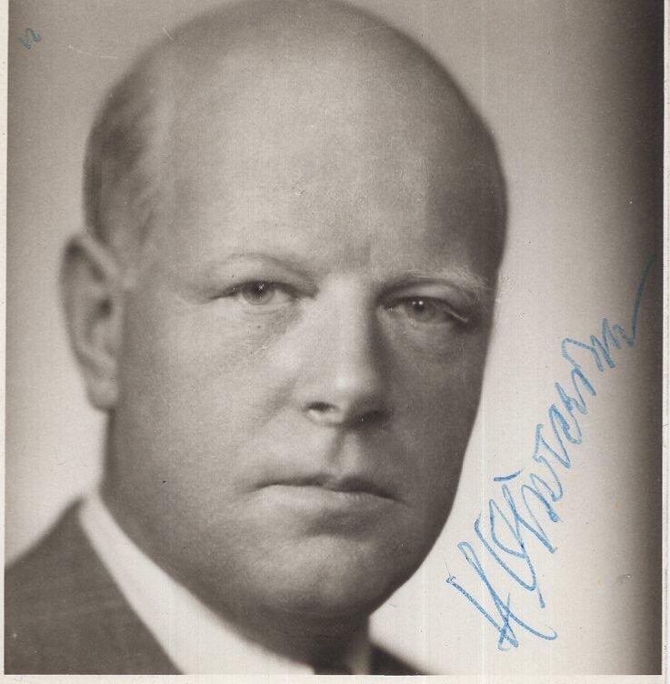 Herbert Olivecrona- Signed Photograph (Brain Surgeon)