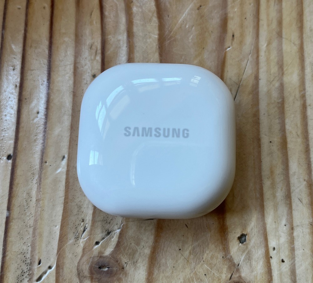 Samsung Galaxy Buds White Charging Case Only Replacement Part SM-R177 EP-QR177