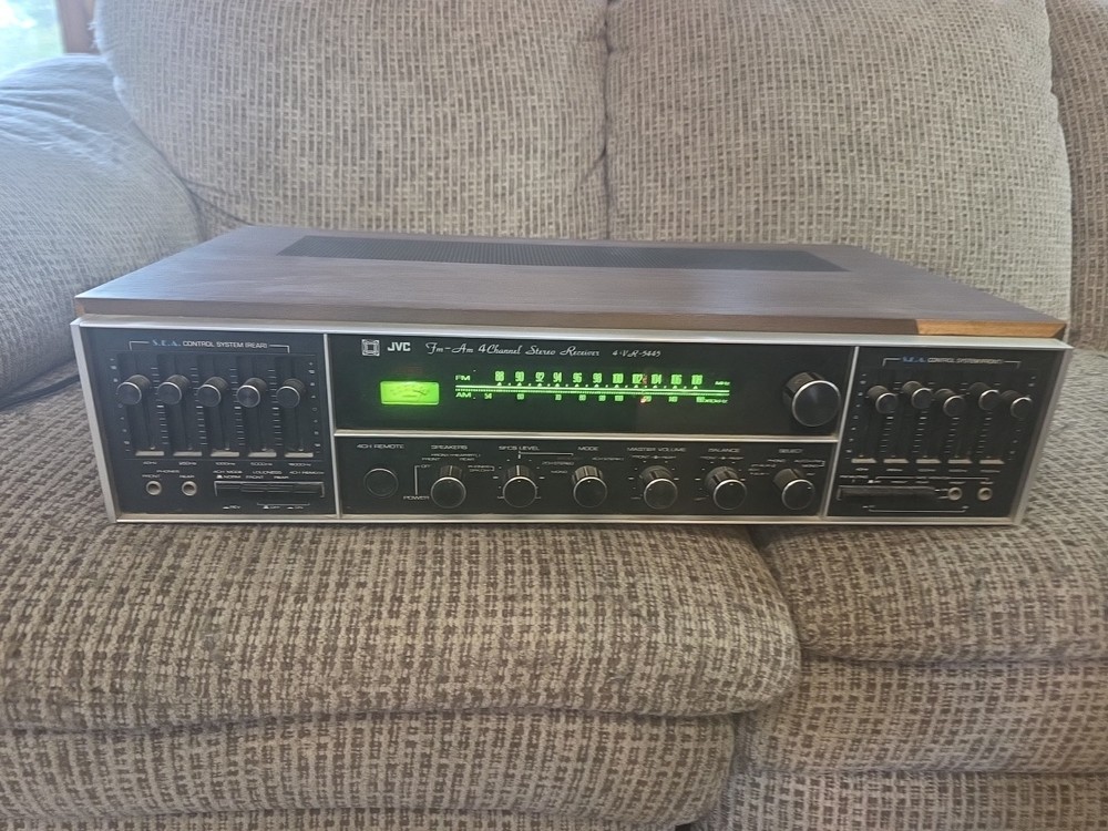 JVC 4vr-5445 Quadraphonic Reciever Read Description