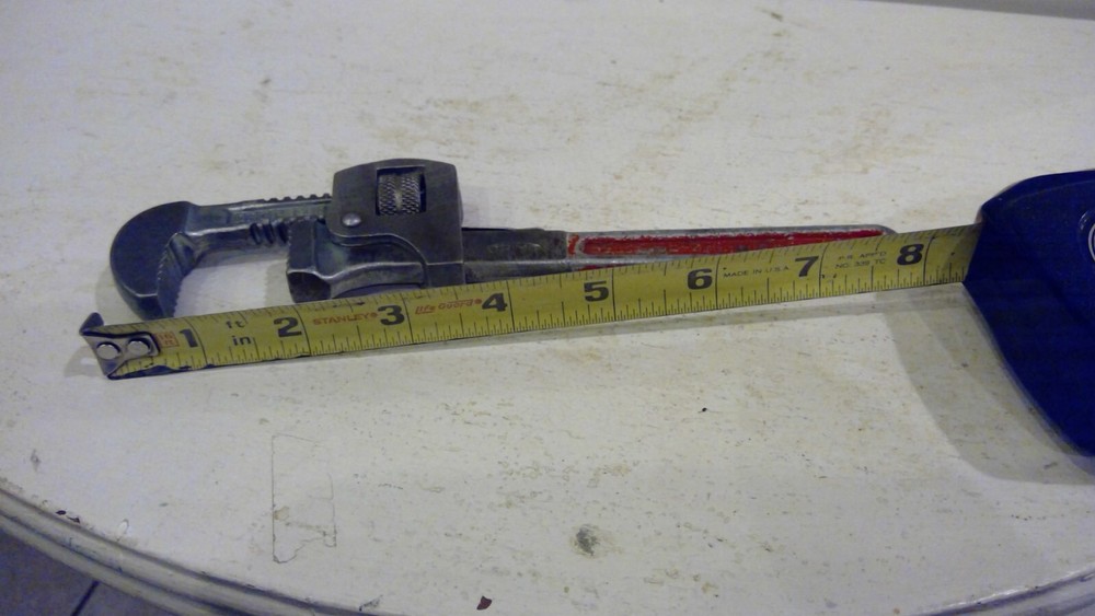 SMALL TRIMO SIZE 8" ADJUSTABLE PIPE WRENCH - VINTAGE
