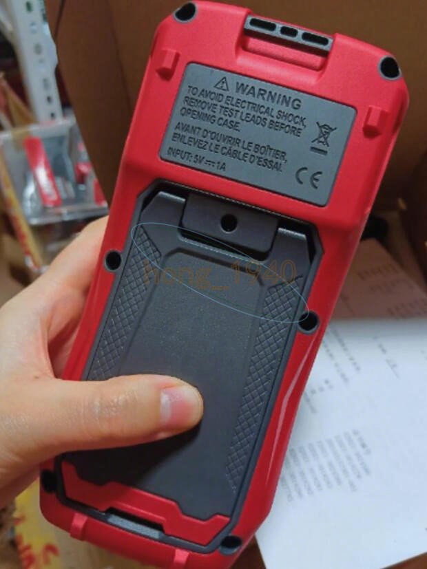 ONE NEW UNI-T UT622E Handheld LCR Meter
