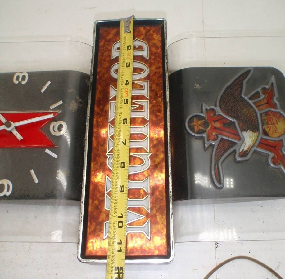 Michelob Lighted Sign Clock - Needs Cleaned