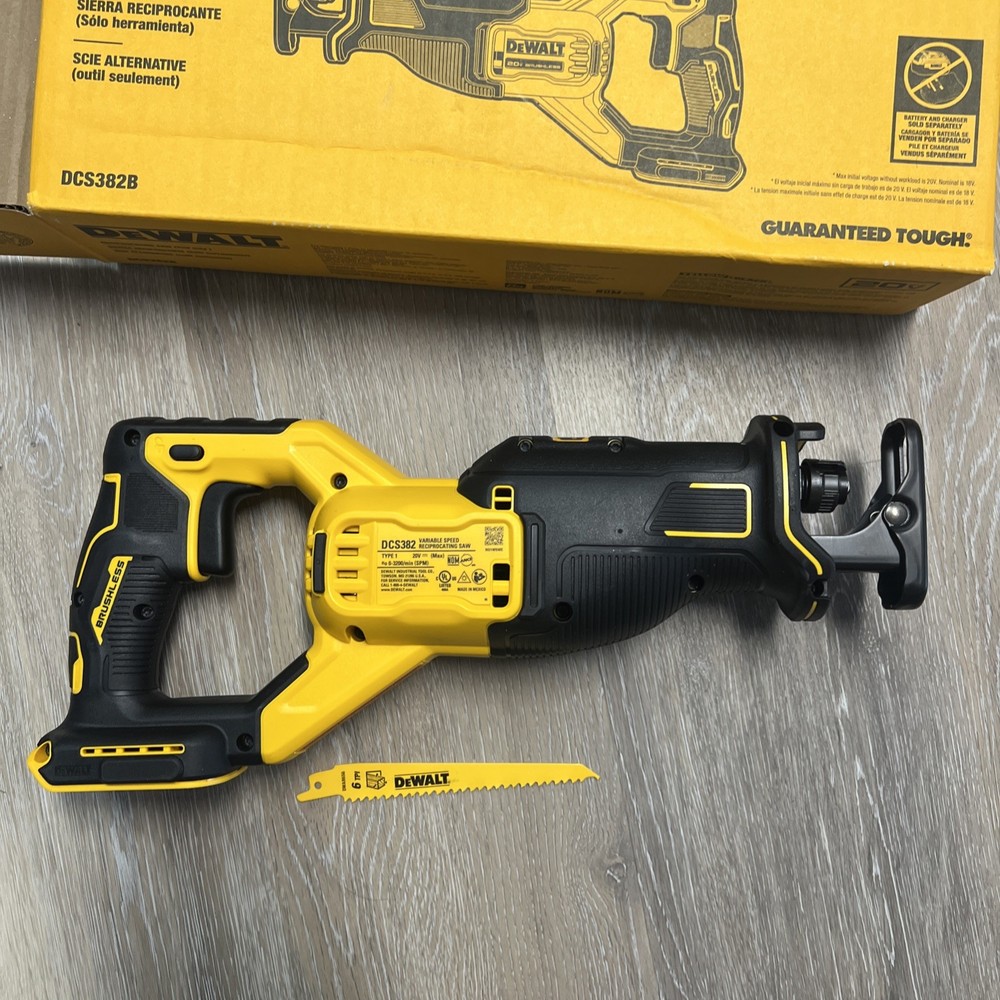 DEWALT 20V Brushless Reciprocating Saw DCS382