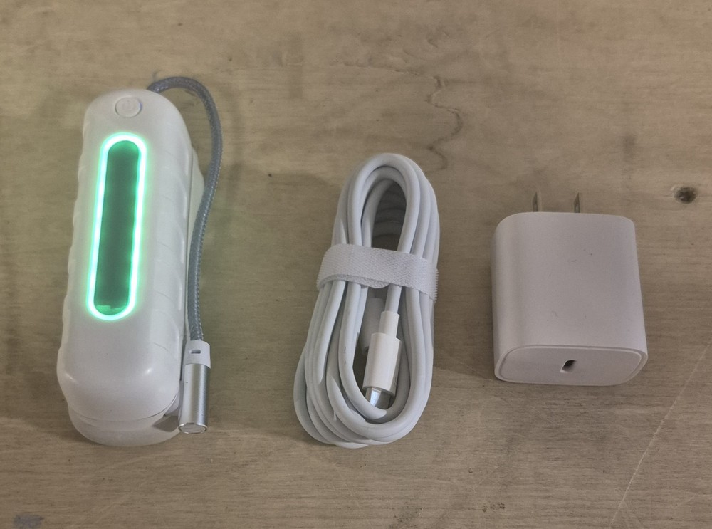 Oculus Meta Quest 2 External Headset Power Supply With Charging Cord
