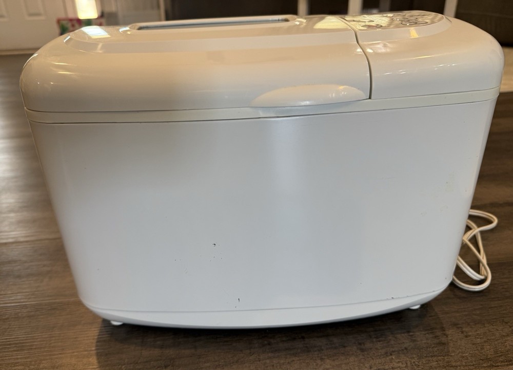 Breadman Plus TR845 Bread Maker Breadmaker Super Rapid 59 Minute